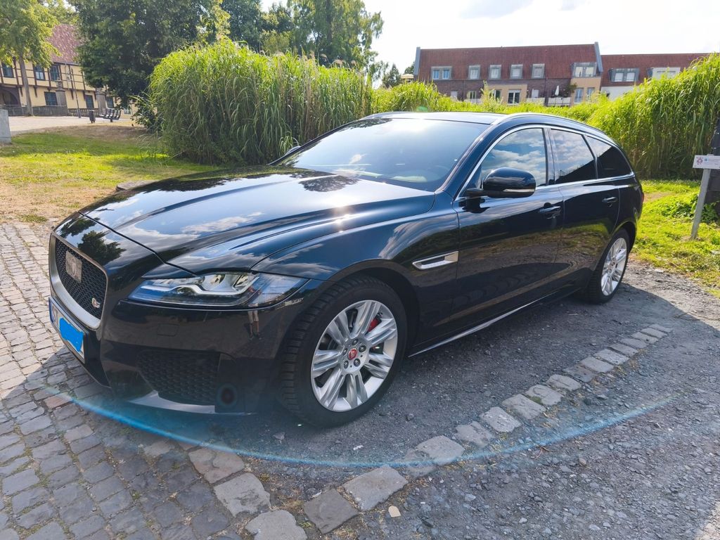 Bild des Angebotes Jaguar XF 30D S Sportbrake Automatik S Paket