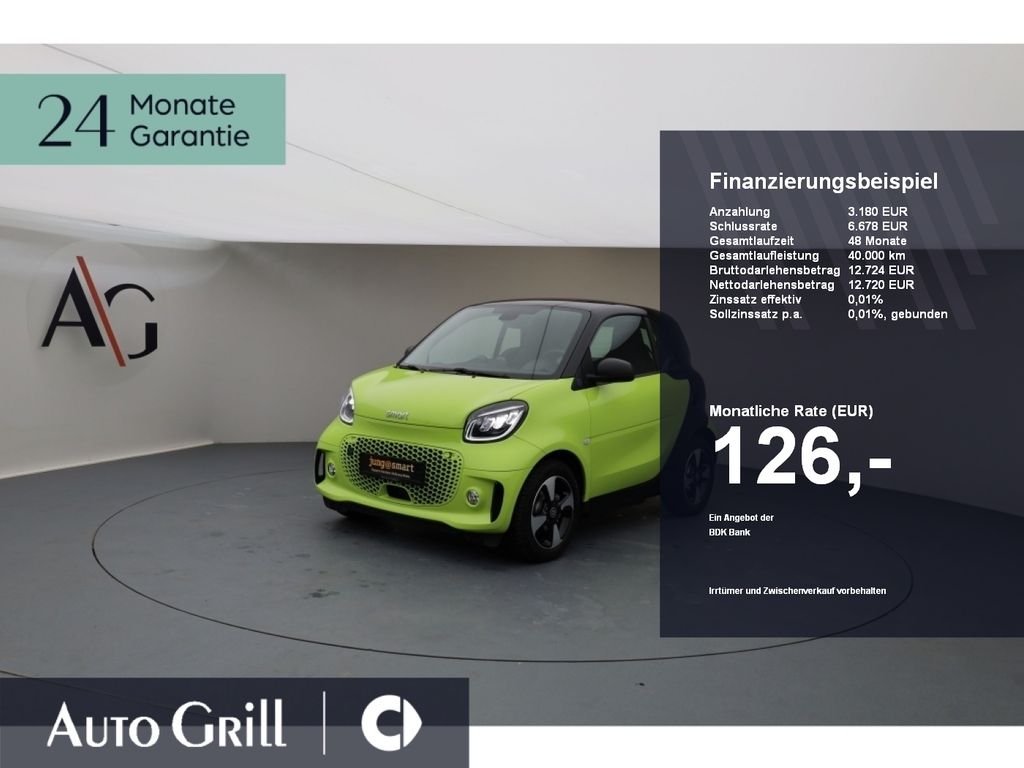 Bild des Angebotes Smart fortwo EQ 22kw Pano LED - neuwertig - limegreen