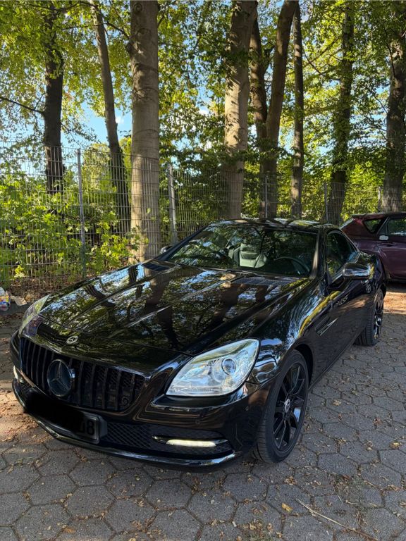 Bild des Angebotes Mercedes-Benz SLK 200 All Black | CarPlay |