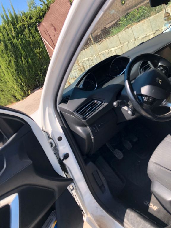 Bild des Angebotes Peugeot 308 Access BlueHDi 100 STOP & START Access