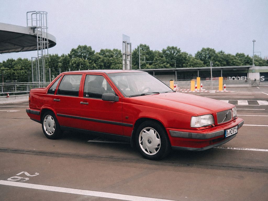 Bild des Angebotes Volvo 850 GLE 2.5 Automatik I H-Kennzeichen I rostfrei