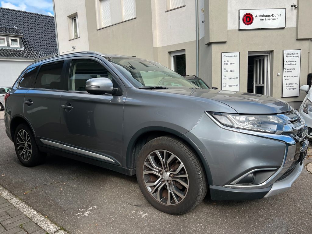 Bild des Angebotes Mitsubishi Outlander 4WD Kamera 7 Sitze Autom. Tüv 10.2026*