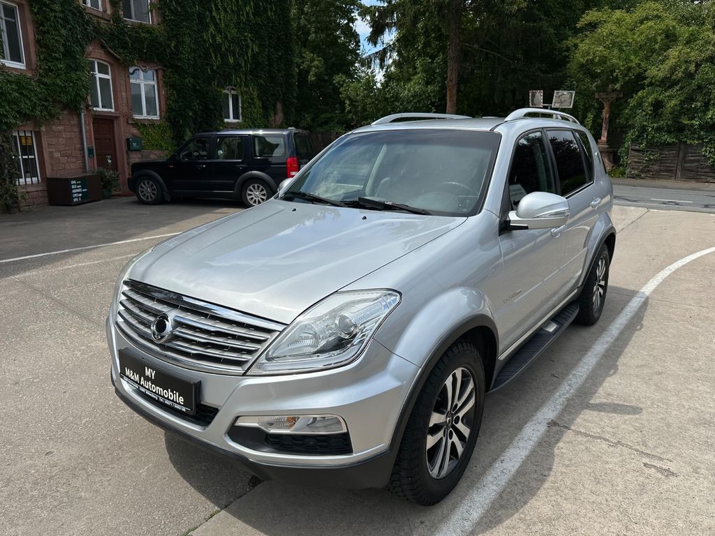 Bild des Angebotes Ssangyong Rexton W Sapphire 4WD/Automatik/Leder/AHK 2.6T