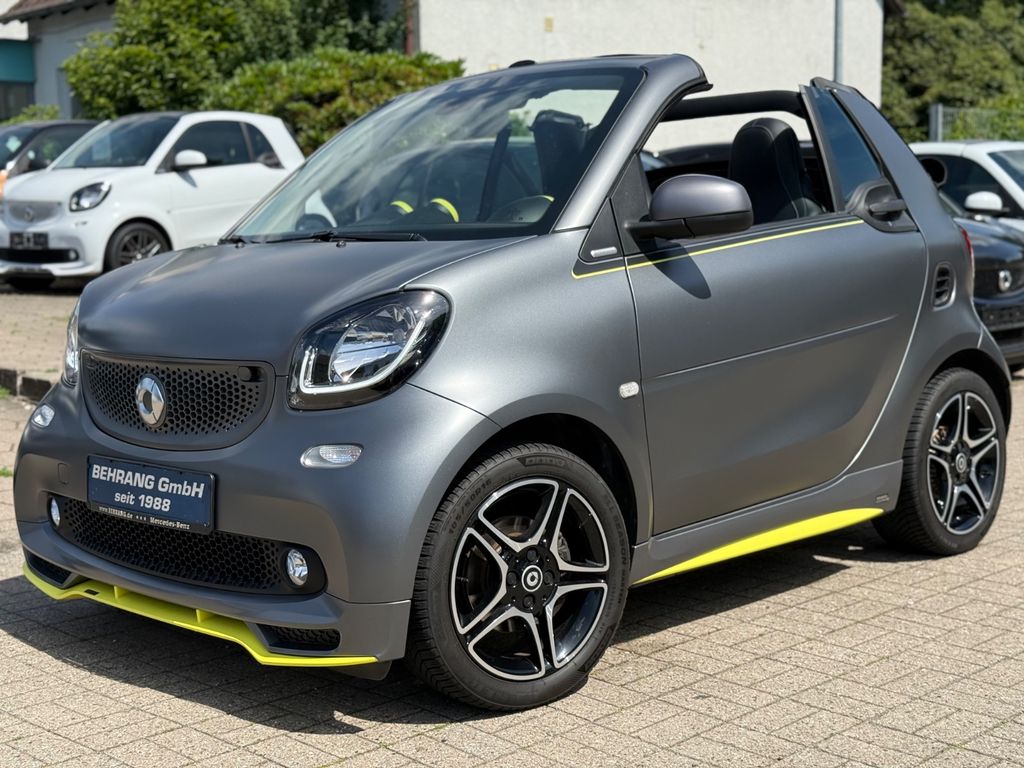 Bild des Angebotes Smart ForTwo CABRIO*TAILOR-MADE BRABUS ASPHALTGOLD*