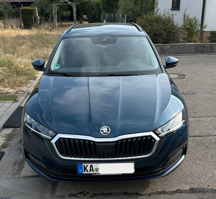 Bild des Angebotes Skoda Octavia 1.4 TSI iV DSG AMBITION COMBI AMBITION