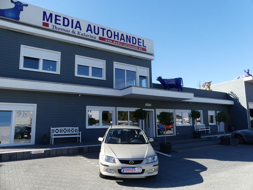 Mazda 323 S 1.6 Exclusive Autom. Touring-Paket
