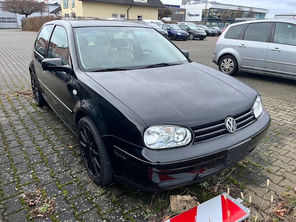 Volkswagen US GTI VR6 2.8 FWD 147 KW