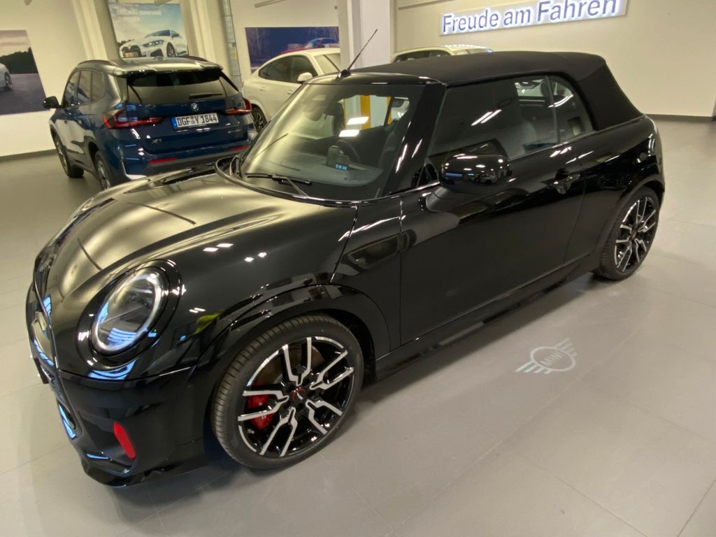Bild des Angebotes MINI John Cooper Works Cabrio, Halbjahreswagen