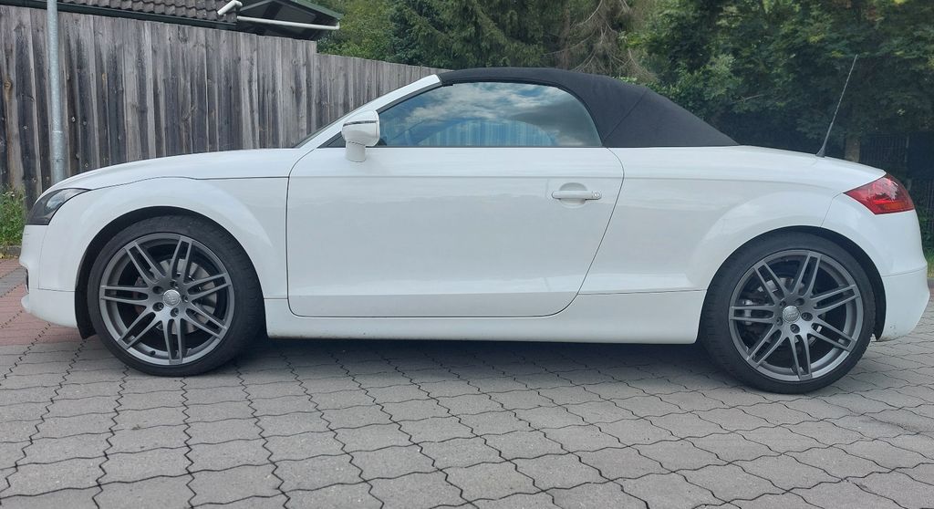Audi TT Cabrio 2.0 TFSI -