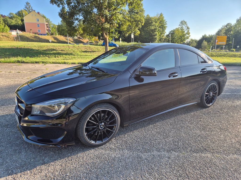 Bild des Angebotes Mercedes-Benz CLA 250 Coupé AMG Line Pano Harman Kardon Memory