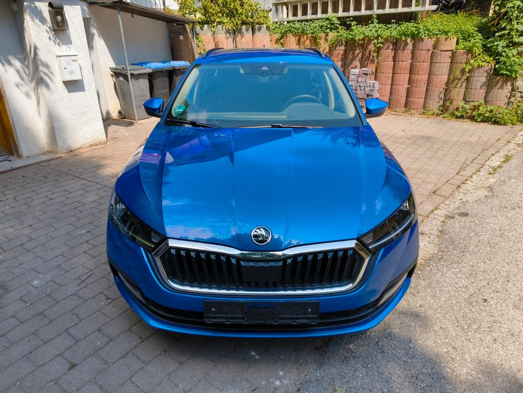 Bild des Angebotes Skoda Octavia 2.0 TDI DSG 4x4 SCOUT COMBI SCOUT