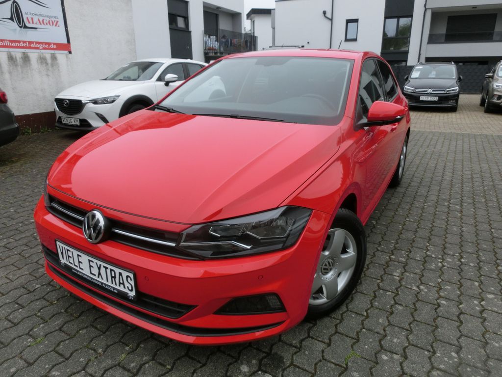 Bild des Angebotes Volkswagen POLO VI 1.0 COMFORTLINE KLIMATRONIC 2xPDC SHZ
