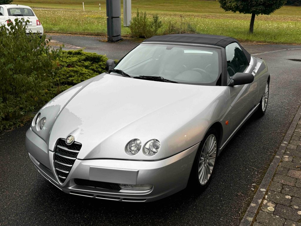 Bild des Angebotes Alfa Romeo Spider 2.0 JTS 16V Medio