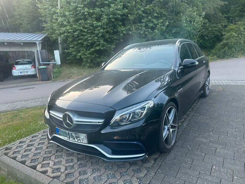 Bild des Angebotes Mercedes-Benz C 63 AMG C 63 T Standard