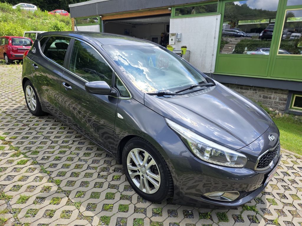 Bild des Angebotes Kia cee'd / Ceed