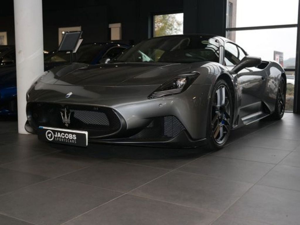 Bild des Angebotes Maserati MC20 3.0 V6 twin turbocharged Navi LED