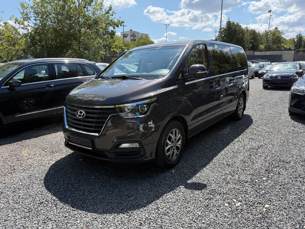 Hyundai H-1 Travel Premium