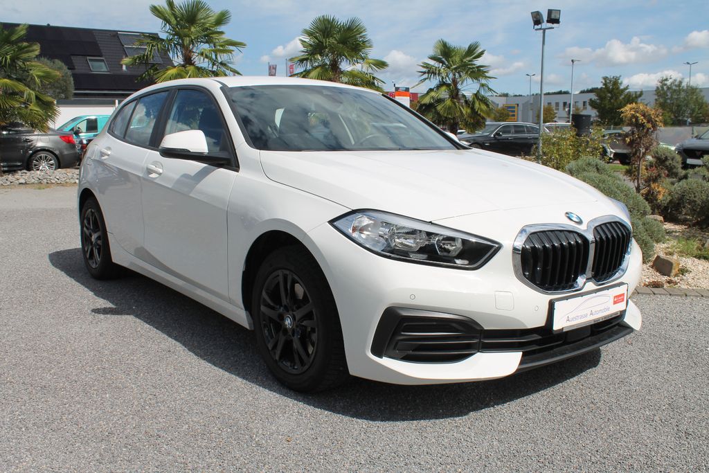 Bild des Angebotes BMW 118i Automatik, Navi, Carplay, Android, PDC, SHZ