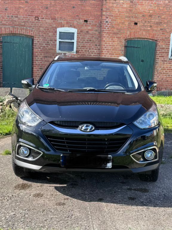 Bild des Angebotes Hyundai ix35 2.0 CRDi 184 PS Automatik 4WD Leder