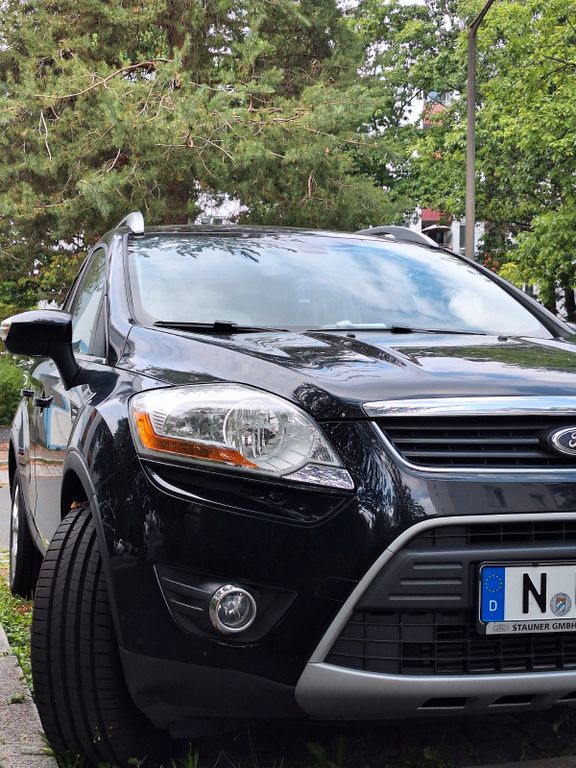 Bild des Angebotes Ford Kuga 2,0TDCi 2x4 103kW Champions Edition Cha...