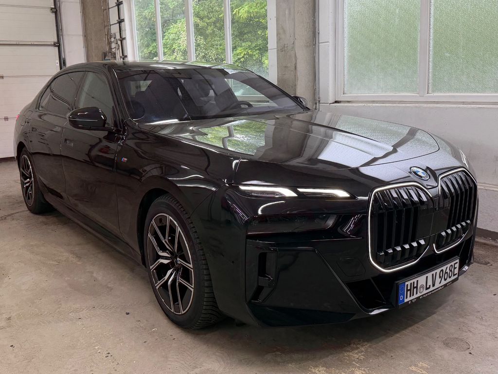 Bild des Angebotes BMW i7 eDrive50 M Sportpaket PRO HUD PANO 360° Werme