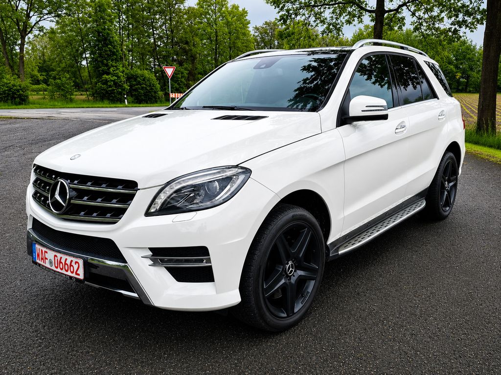 Bild des Angebotes Mercedes-Benz ML 500 AMG Line+Pano+Spur/Tot+Navi+Keyless+20"