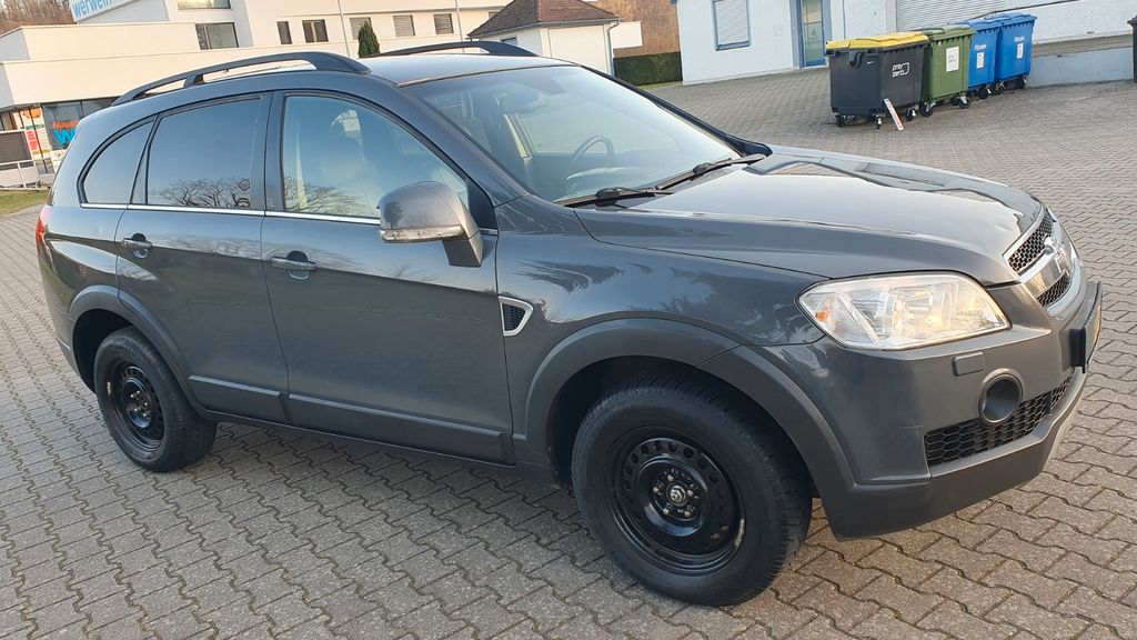 Bild des Angebotes Chevrolet Captiva 2.0 D LT 4WD/Automatik/Leder/TÜV/7.Sitze