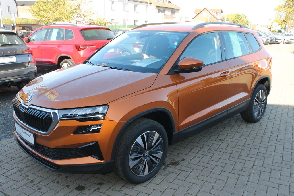 Bild des Angebotes Skoda Karoq 1.5 TSI DSG 130 Jahre SHZ/PDC/Kamera