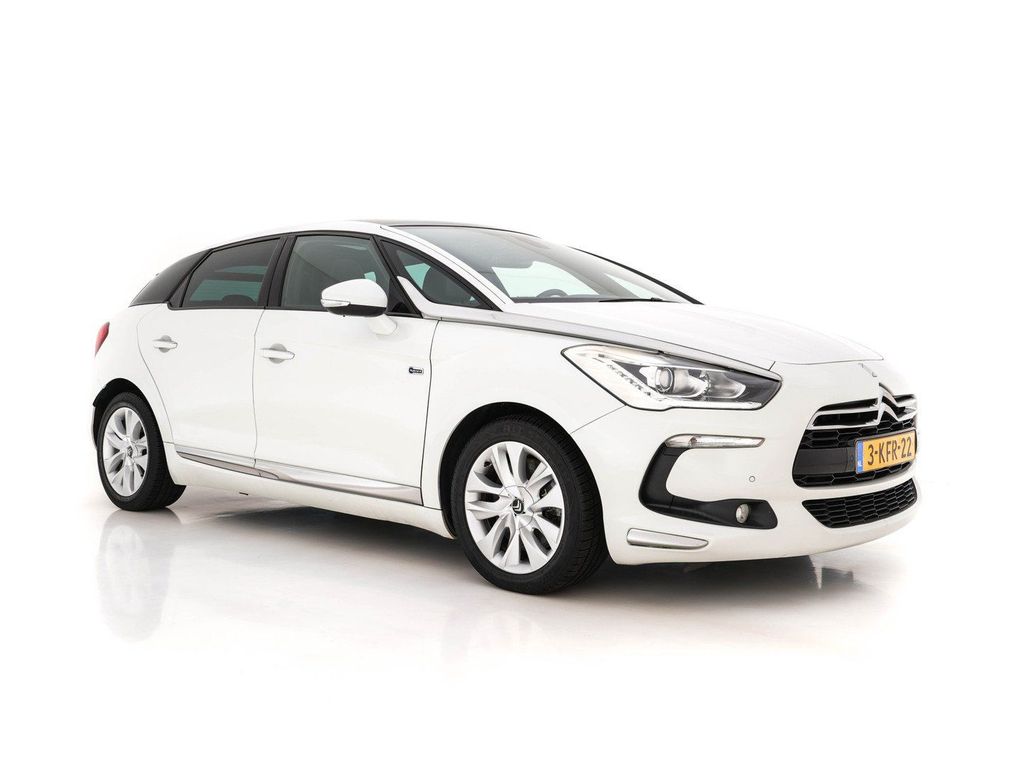 Bild des Angebotes Citroën DS5 2.0 Hybrid4 Business Executive Aut. *PANO |