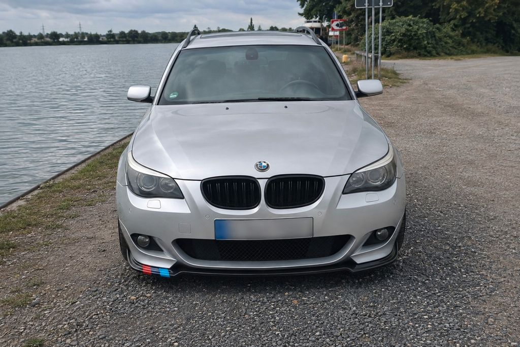 Bild des Angebotes BMW 530i A touring -