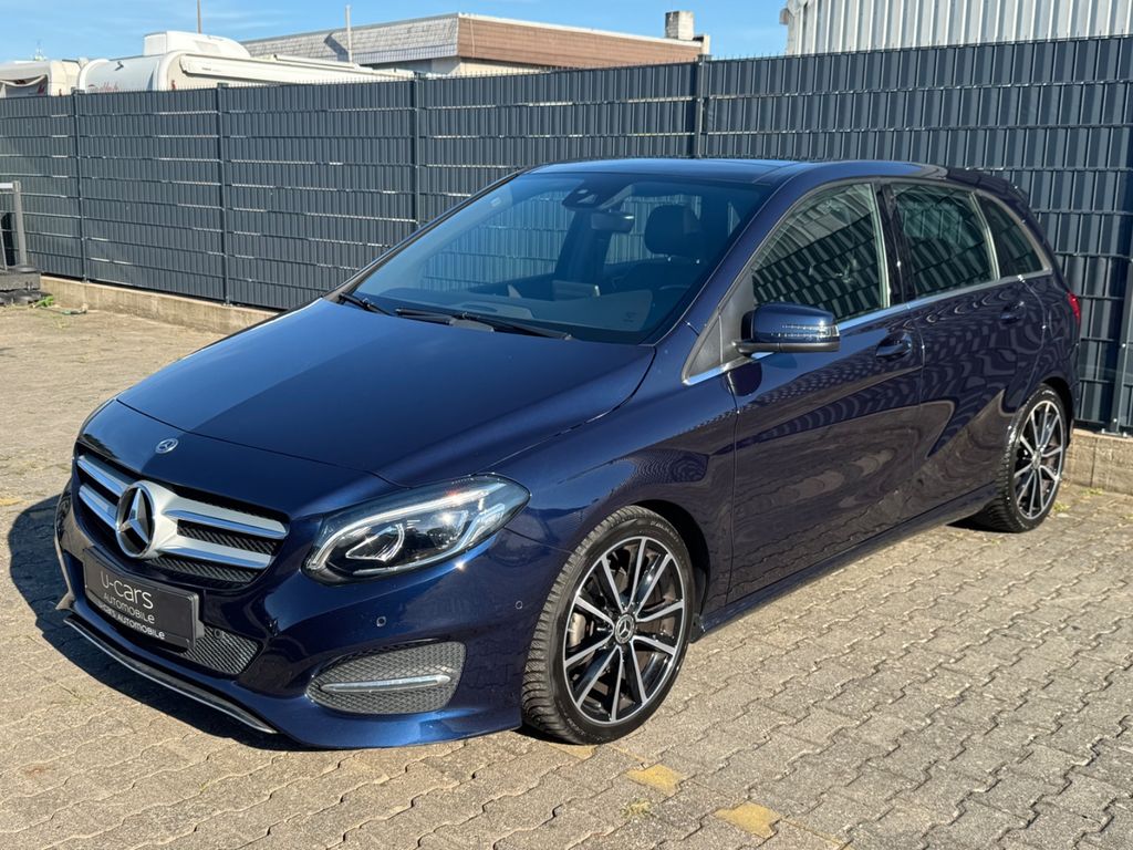 Bild des Angebotes Mercedes-Benz B 180 d Edition (PANO/SHZ/R-KAM/AHK