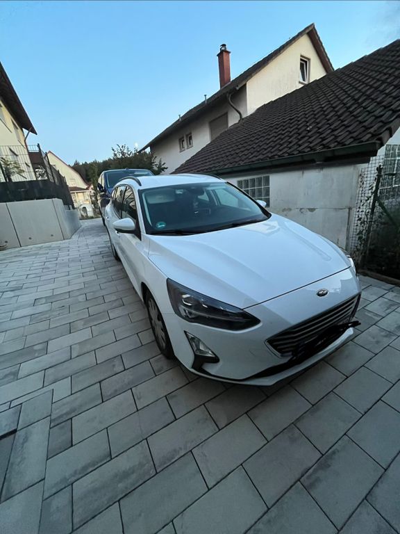 Bild des Angebotes Ford Focus 1,0 EcoBoost 74kW Trend Turnier Trend