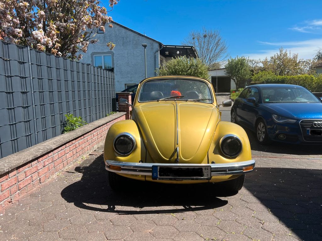 Volkswagen Käfer Cabrio Gold-Metallic