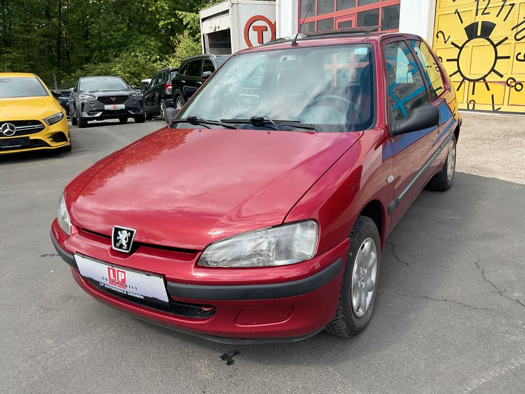 Bild des Angebotes Peugeot 106 1.1 HFX 1 Hand Schiebedach
