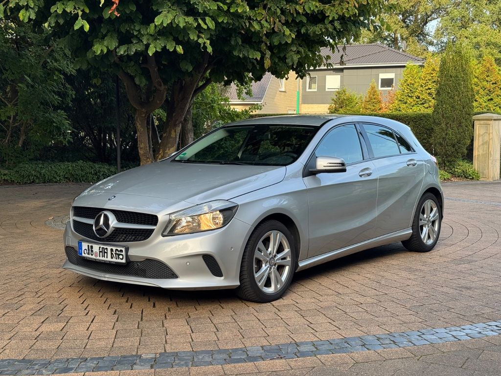 Bild des Angebotes Mercedes-Benz A 200 d CDI Rückfahrkamera+Bluetooth+Tempomat