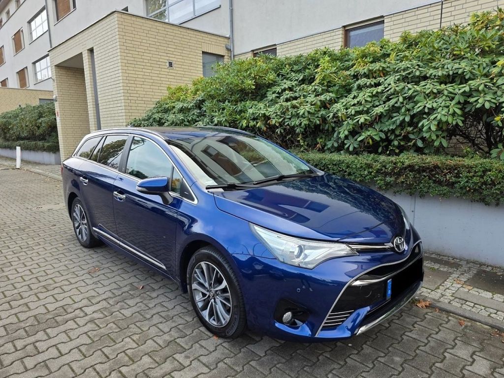 Toyota Avensis 1,8-l-Valv. Multidr. S Comfort T. Sports
