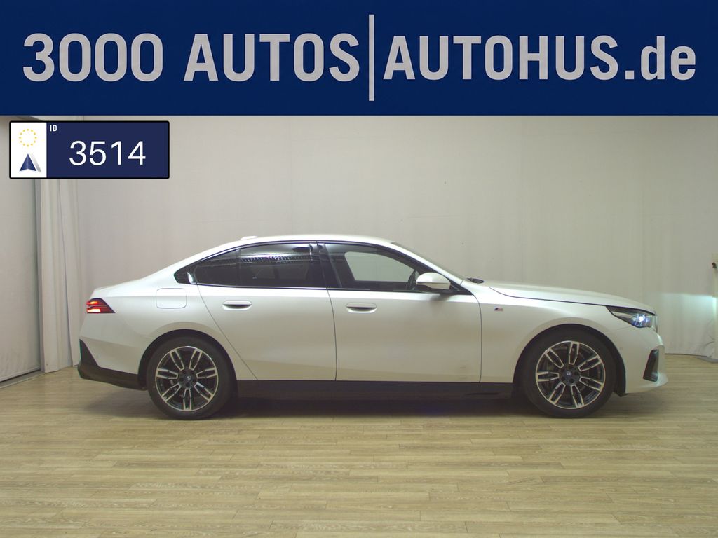 Bild des Angebotes BMW i5 eDrive40 M Sport LEDER NAVI LED H/K