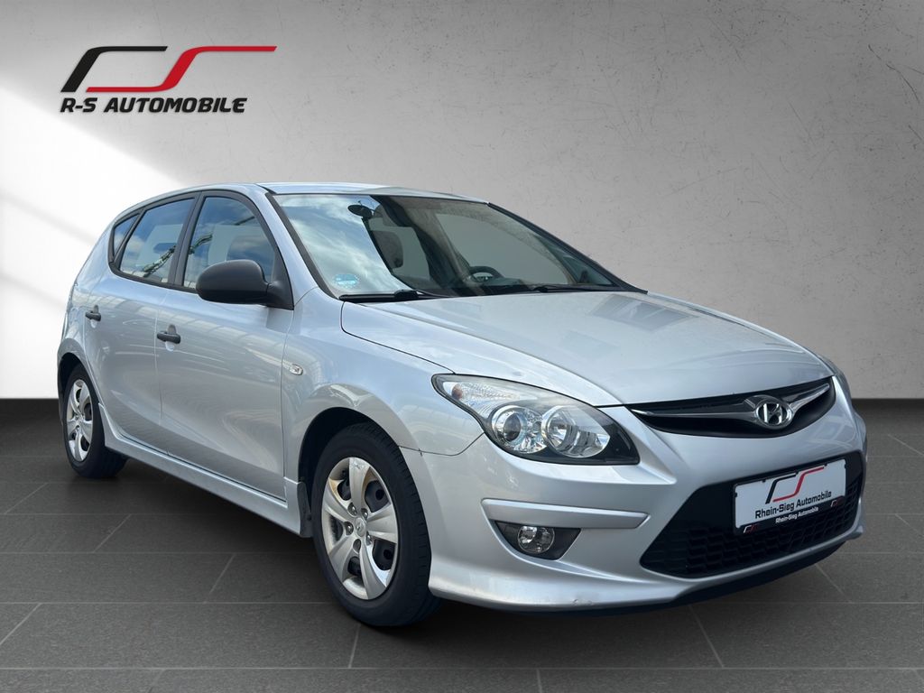 Bild des Angebotes Hyundai i30 FIFA WM Edition TÜV NEU*Klima*PDC*Gepflegt