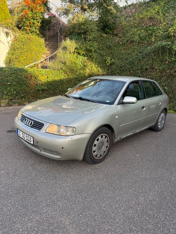 Audi A3 1.6 Auto Ambiente Ambiente