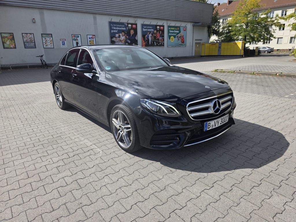 Bild des Angebotes Mercedes-Benz E 350 e Autom. AMG Line