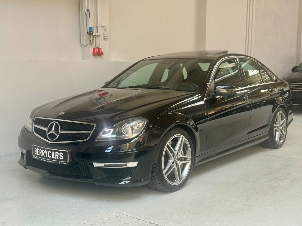 Bild des Angebotes Mercedes-Benz C 63 AMG LIMO*TOP ZUSTAND*KD NEU *29378 KM