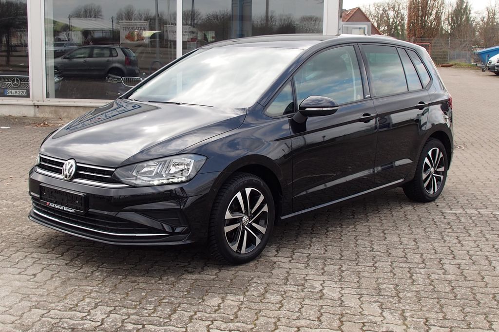 Bild des Angebotes Volkswagen Golf Sportsvan VII United/ACC/DAB/NAVI/KAMERA