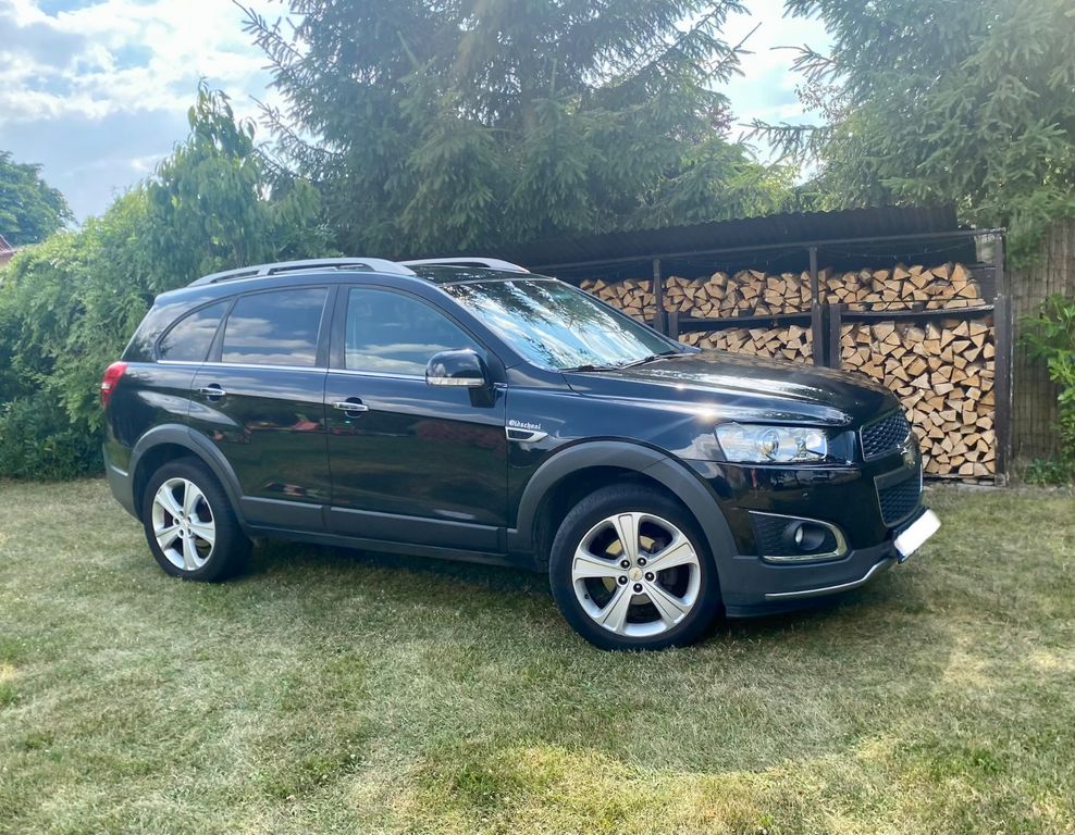 Bild des Angebotes Chevrolet Captiva 2.2TD LTZ Auto AWD 7-Sitzer LTZ