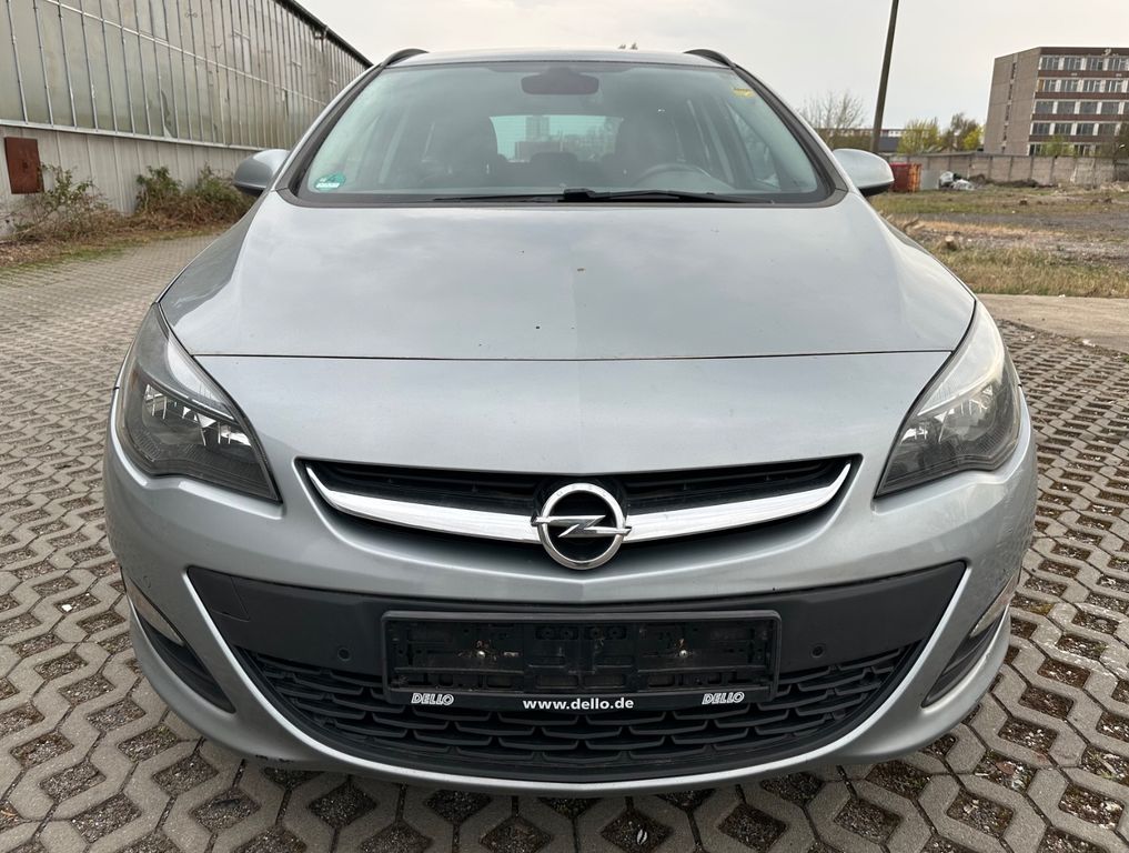 Bild des Angebotes Opel ASTRA J SPORTS TOURER STYLE