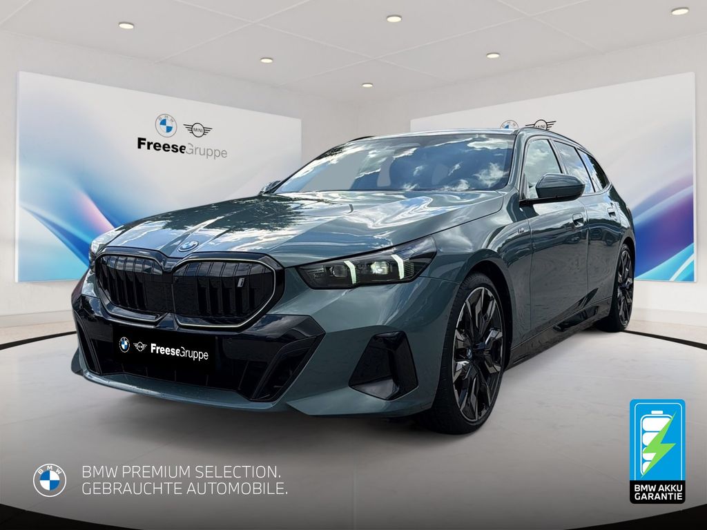 Bild des Angebotes BMW i5 eDrive40 Touring M-Sport Pro RFK HEAD-UP