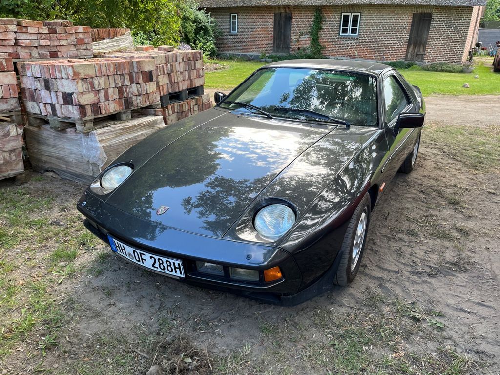 Bild des Angebotes Porsche 928 S Schalter, ehemals Schweiz