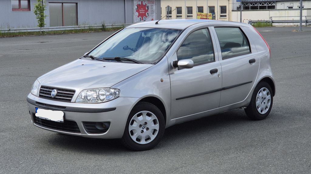 Bild des Angebotes Fiat Punto 1.2 8V - 8-fach bereift