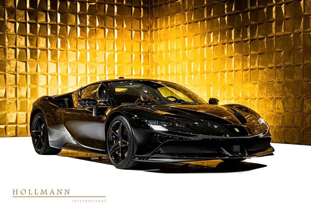 Bild des Angebotes Ferrari SF90 Stradale + CARBON RACING SEATS + FIORANO