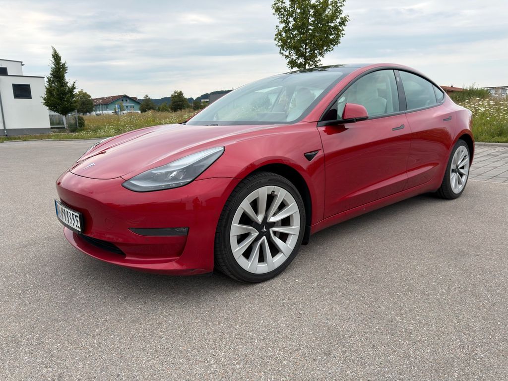 Bild des Angebotes Tesla Model 3 LR AWD Boost Refresh PDC TÜV 08/28 8xRei