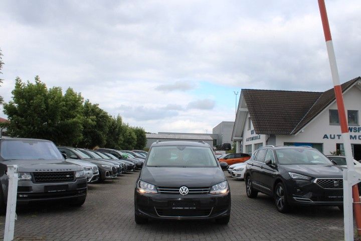 Bild des Angebotes Volkswagen Sharan Comfortline,DSG ,el.Türen,AHK,SHZ,Standh